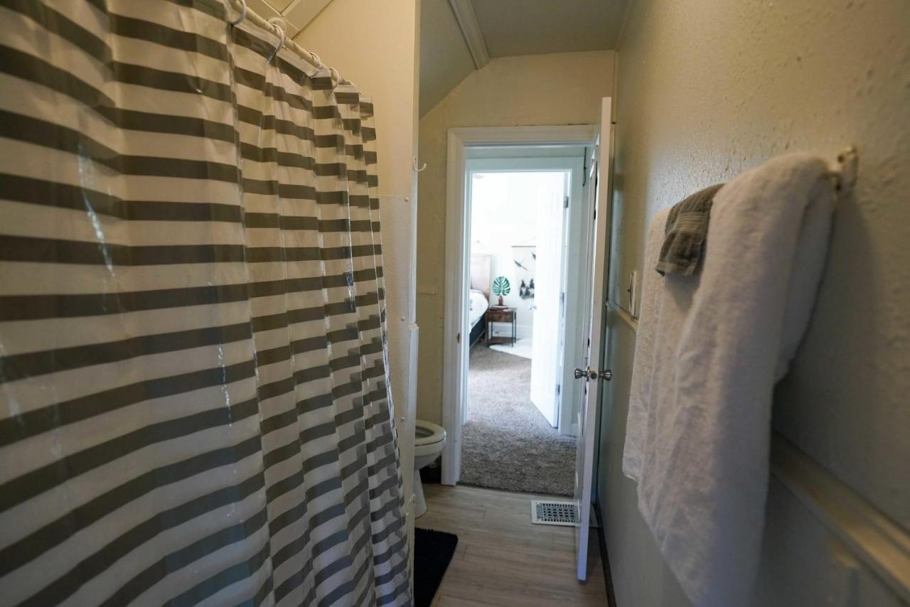 2 Bedroom Apartment Near Ndsu And Downtown Fargo Exterior foto